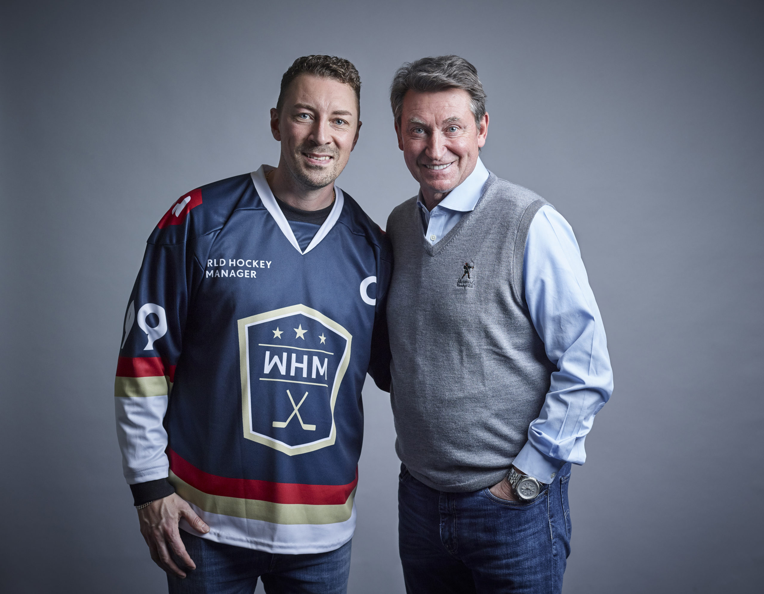 Gold Town Games extends contract with Wayne Gretzky